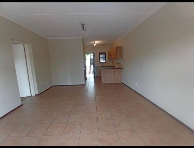 2 BEDROOM APARTMENT FOR SALE IN NOORDWYK